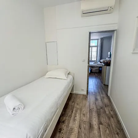 Appartement Red Door Forville Market View *