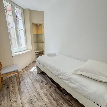 Appartement Red Door Forville Market View