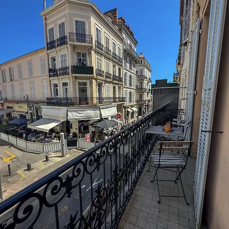 Forville Market View *
